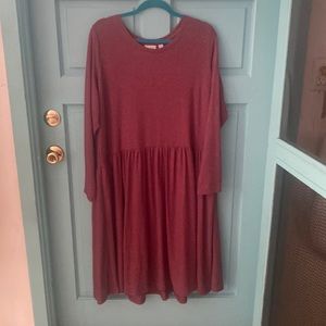 Logo Lounge dress is plus size 1X. Burgundy in color.